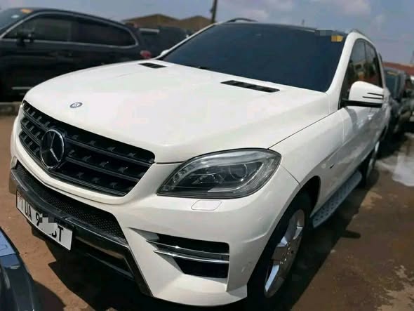 A picture of 4 matic 2014 for sale 75millions 0755622807
