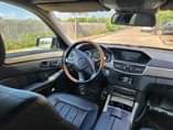A picture of 2011 E 350 registered but not used