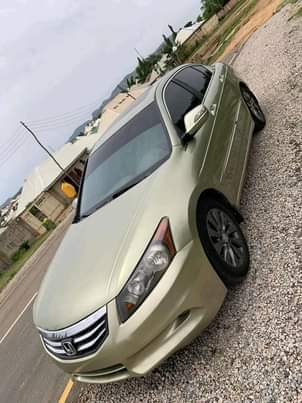 A picture of Super clean and sharp honda Accord 2010 at it s