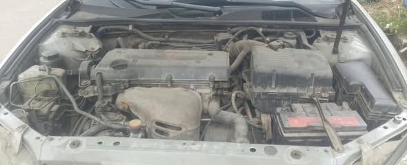 A picture of 2003 TOYOTA CAMRY