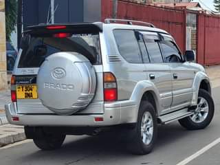 A picture of TOYOTA PRADO BEI MILLION 19 5