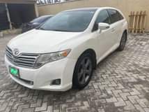 A picture of Neatly Registered 011 Venza fullest options V6 first body price