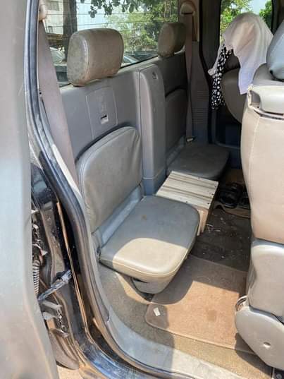 A picture of Nissan frontier pick up forsale with good engine and good