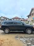 A picture of 3 seater Toyota Highlander buy and drive nothing to fix
