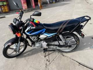 A picture of Tvs cc 125