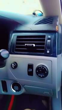 A picture of Toyota crown