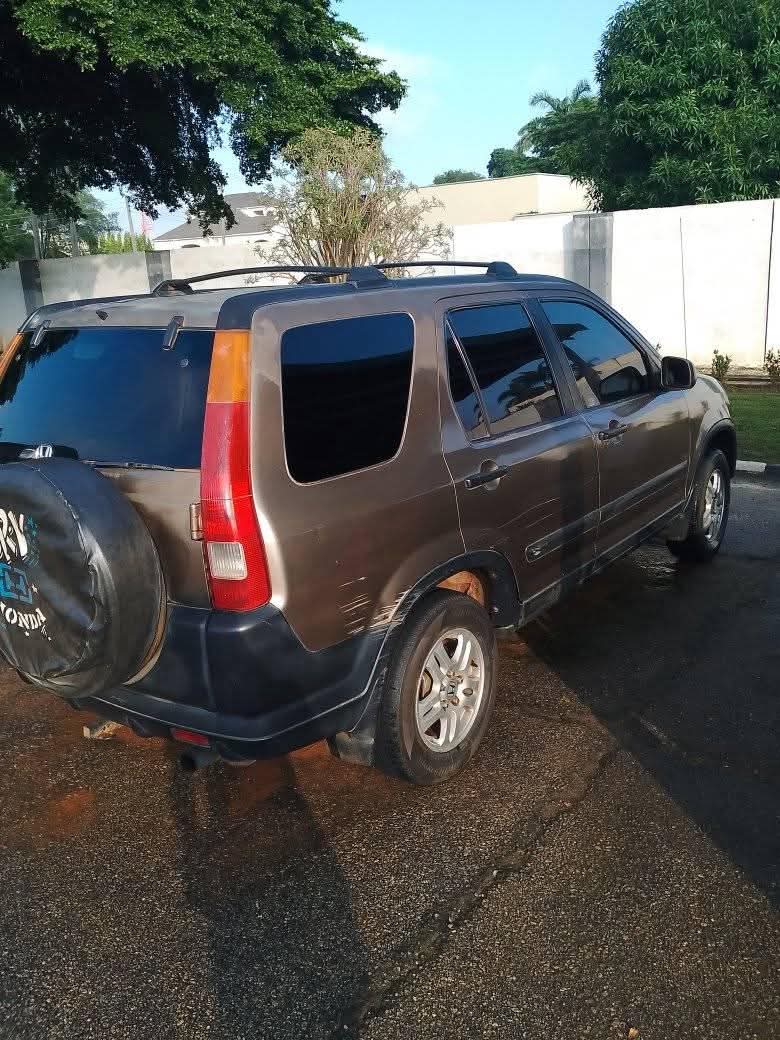 A picture of Used Honda CR V jeep