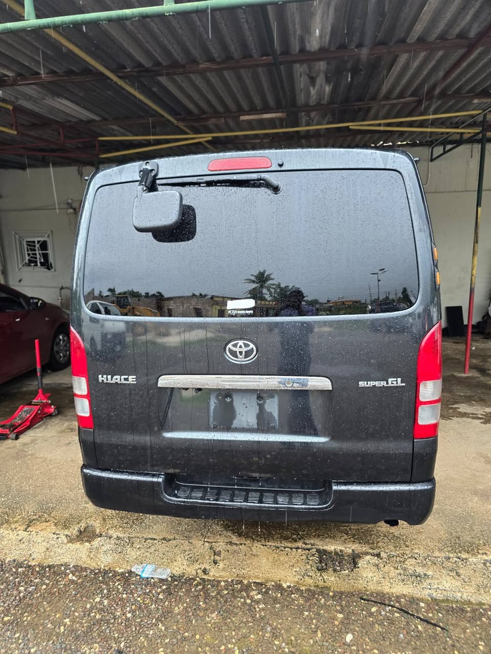 used toyota hiace