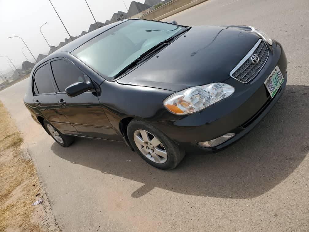 A picture of Toyota Corolla 2006