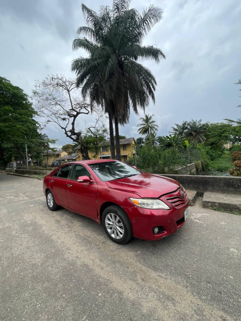 A picture of Toyota camry LE 2008