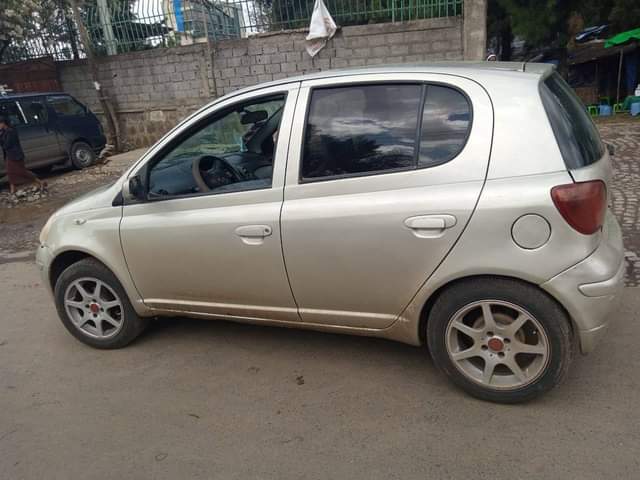 used toyota vits