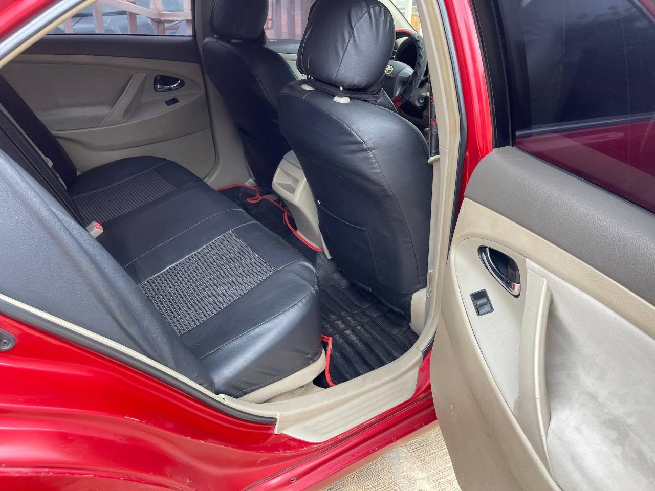 A picture of 2009 toyota camry