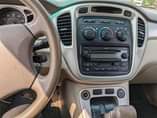 A picture of 2006 model Toyota Corolla Buy and move Nothing to fix