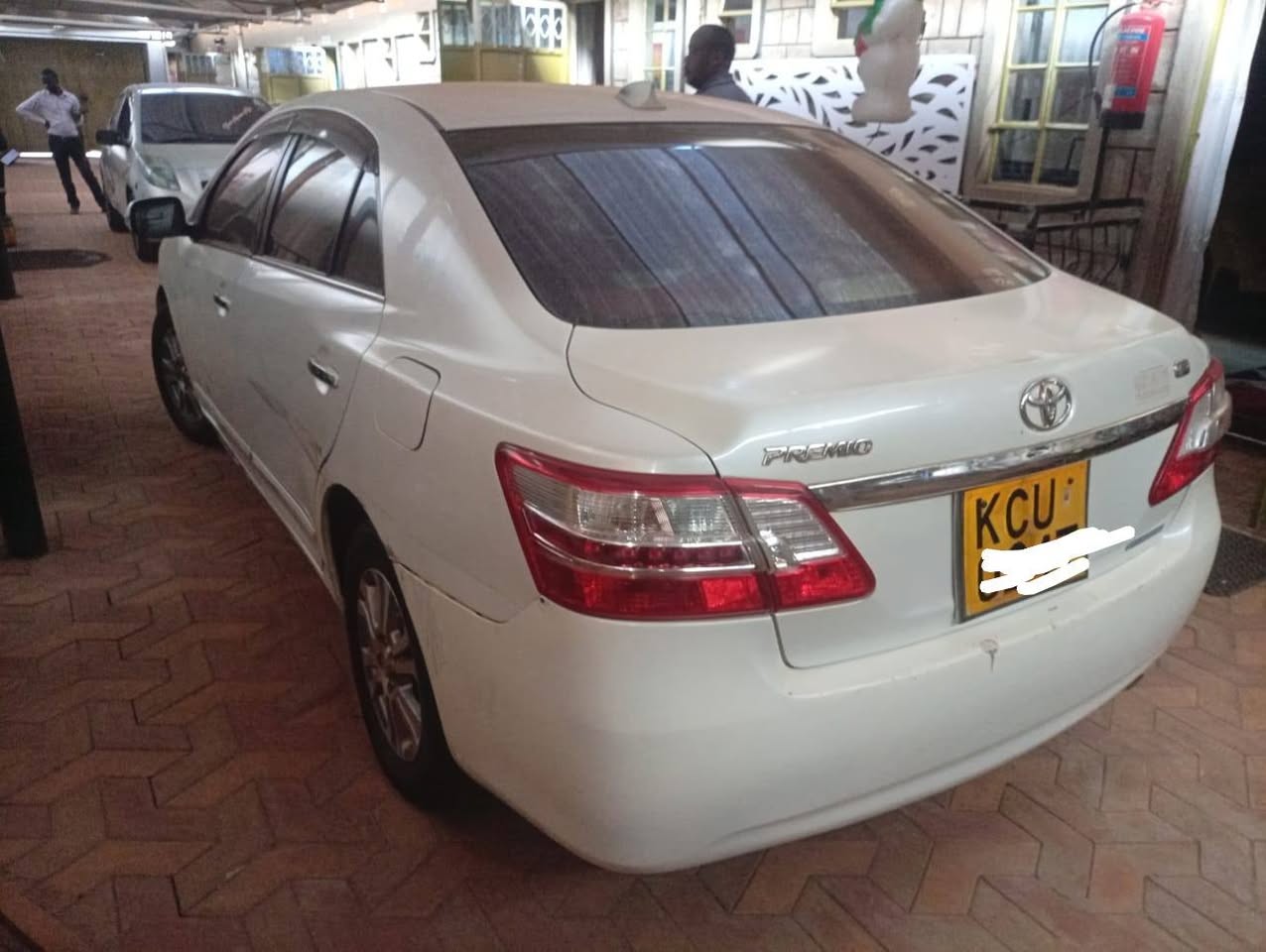 toyota premio